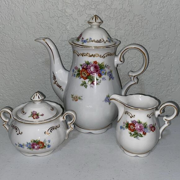 Occupied Japan Coffee Tea Set Pitcher Creamer Sugar 6 Demitasse Cups & Saucers - Picture 2 of 6